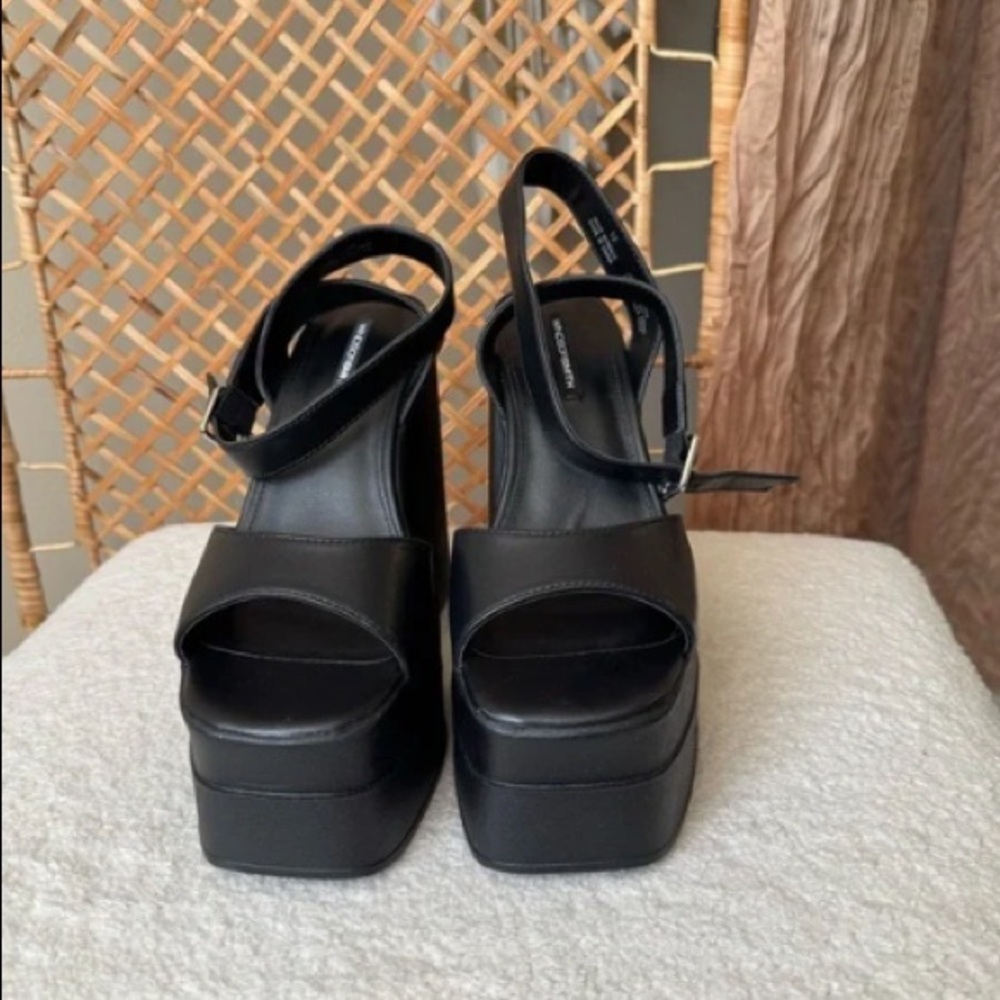 Windsor Smith Black Platform Sandals